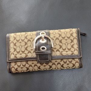 Coach wallet